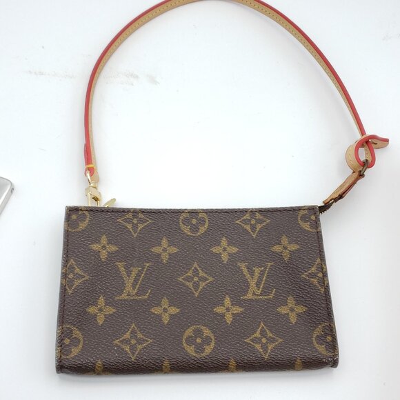 Authentic Louis Vuitton Monogram Bucket PM Shoulder Bag LC136-030926 - Picture 7 of 16
